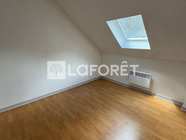 Appartement T2 RIOM ES MONTAGNES à louer