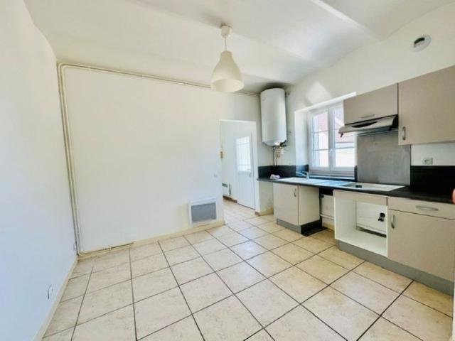 Appartement T2 ROZAY EN BRIE à louer