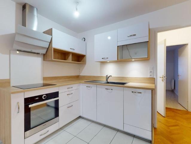 Appartement T2 SAINT MAURICE à louer