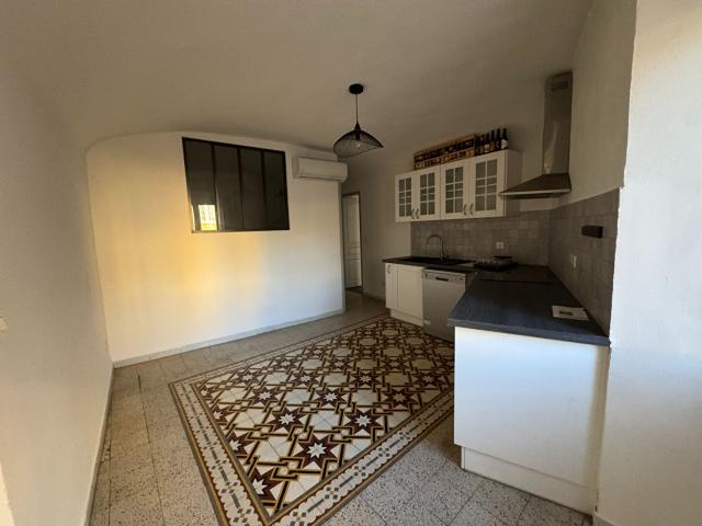 Appartement T2/T3 de 55 m² rue Auguste Gaudin centre ville Bastia