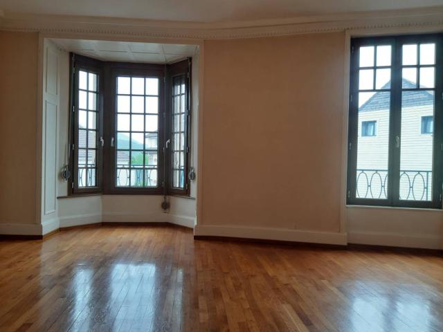 Appartement T3/4 de 124m2, 2 rue de Foucharupt 88100 Saint Dié
