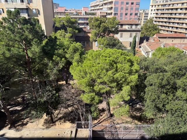 Appartement T3/4 situé à Marseille, 13003 Marseille, IDEAL P