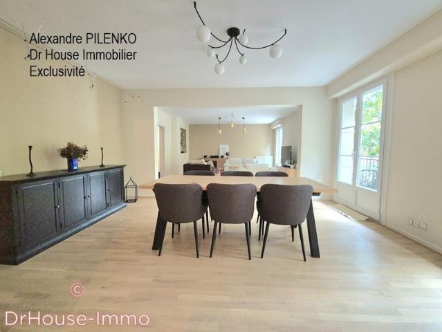 Appartement T7 165m2 balcons 5 chambres garage place de parking privative cave