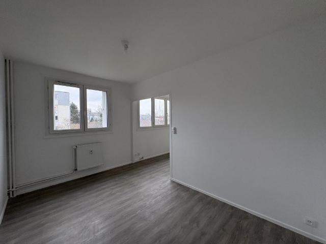 Appartement T4 73m² Secteur calme