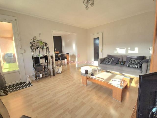 Appartement T4 72m2 balcon cave