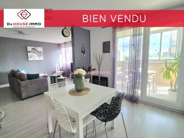 Appartement T4 79m2 Loggia Véranda Place de parking privative Cave