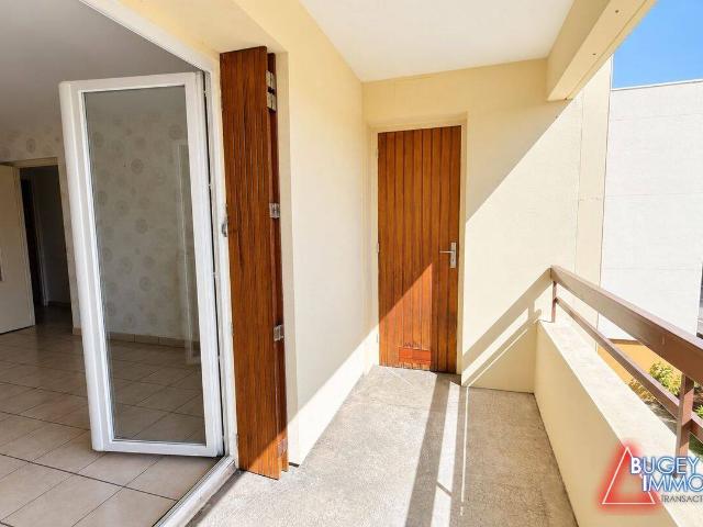 Appartement T4 83 m² avec balcon, cave et garage