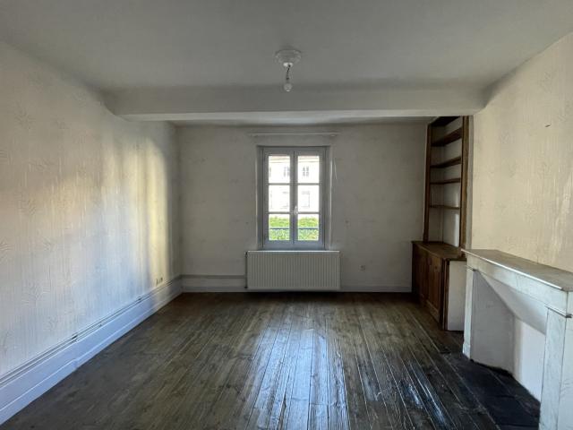 APPARTEMENT T4