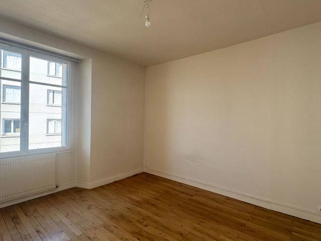 Appartement T4 84,75 m2 TOURS CENTRE
