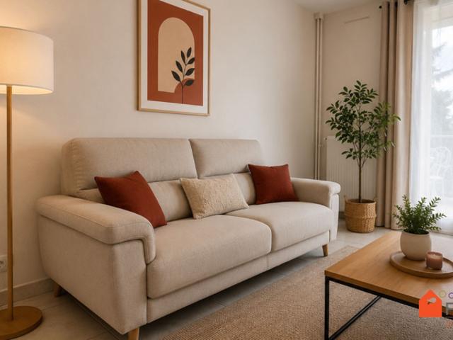 Appartement T4 84 m2 avec balcon, vue dégagée