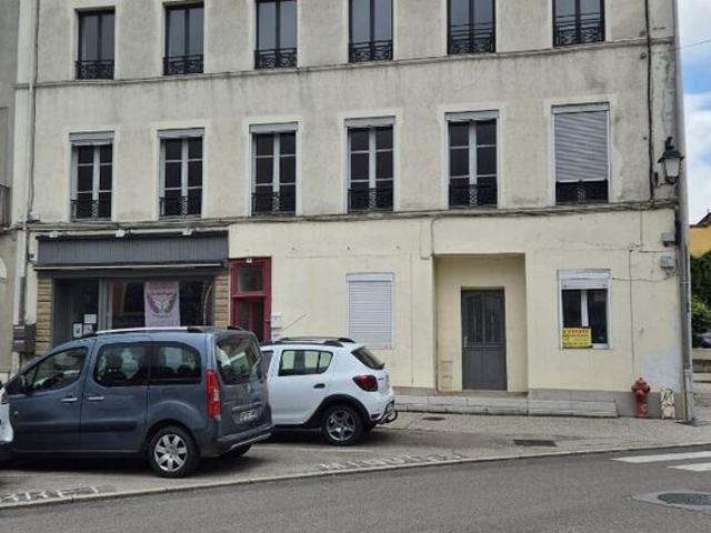 APPARTEMENT T4 106 m² TOULON SUR ARROUX