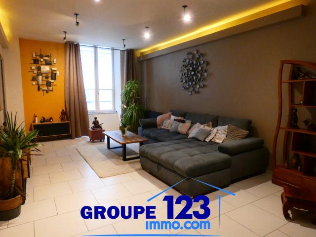 Appartement T4 109 m2 en hypercentre d'Auxerre