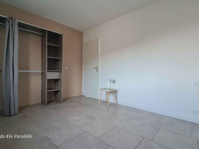 APPARTEMENT T4 + TERRASSE + PARKING + CAVE A TAIN L'HERMITAGE