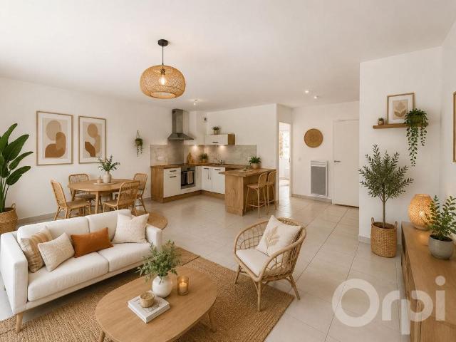 Appartement T4 Traversant De 83 M² Avec Terrasse Et Deux Sta. 83m² Perpignan