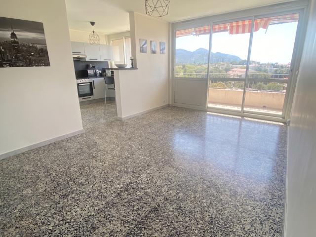 Appartement T4 VALMANTE 13009 MARSEILLE