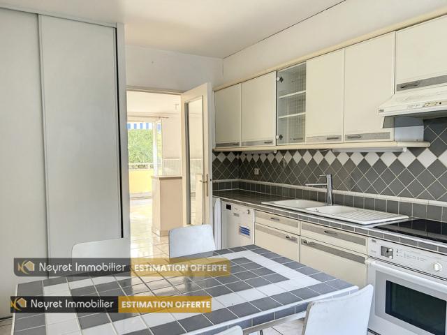 Appartement T4 Vendu loué