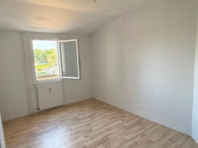 Appartement T4 à BLANZY