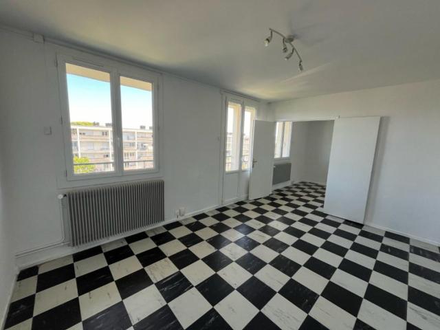 APPARTEMENT T4 A LOUER A ROANNE HOPITAL