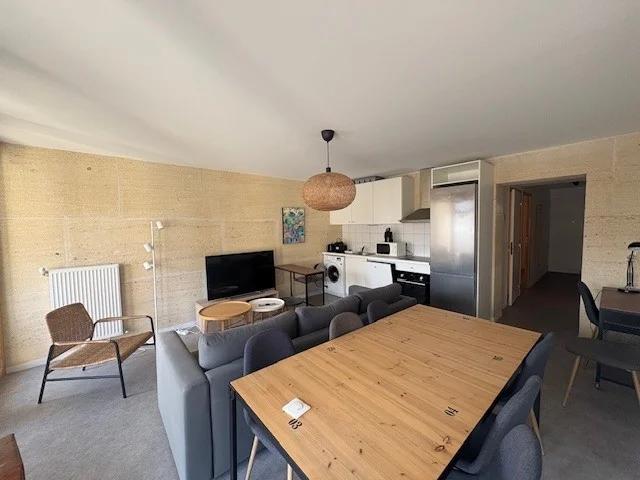 APPARTEMENT T4 A LOUER CALUIRE ET CUIRE Saint Clair 68.84 m2 1 360 € charges comprises par mois: Immobilier CALUIRE ET CUIRE | Agence immobilière à Lyon Galyo