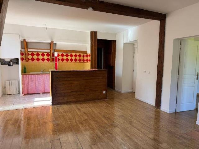Appartement T4 À Louer Robiac Rochessadoule