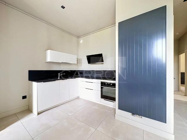 APPARTEMENT T4 A LOUER ST CYR AU MONT D OR 78.2 m 2 1 900 €