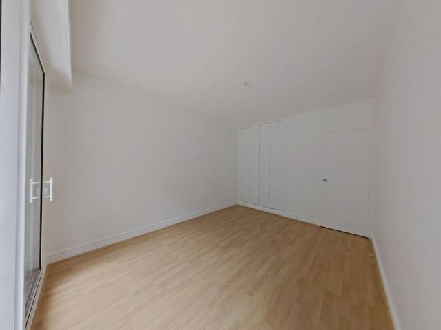 APPARTEMENT T4 A LOUER ST GERMAIN EN LAYE 97.7 m 2 355 €