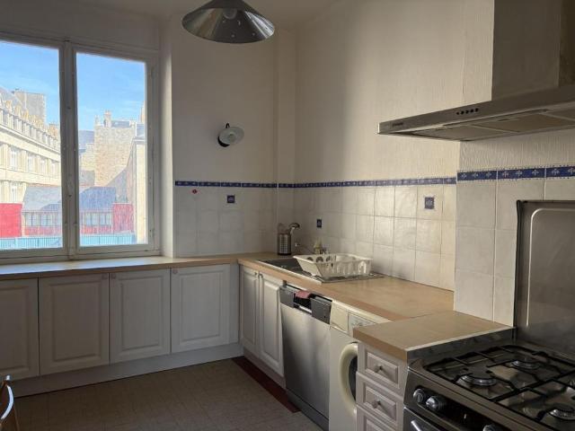 Appartement T4 à louer Saint Malo 100 m²