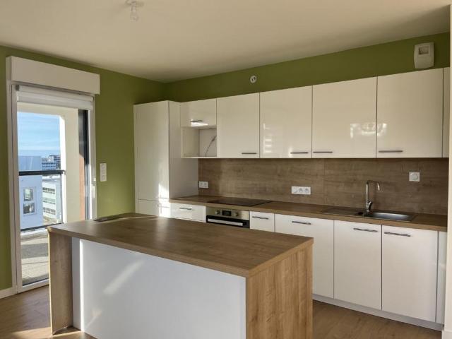 Appartement T4 à louer Saint Malo 100 m²