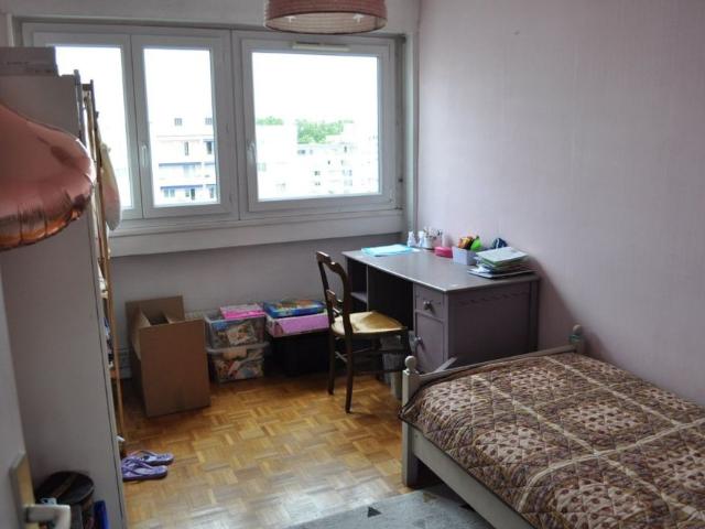 APPARTEMENT T4 A LOUER