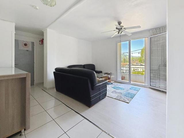 Appartement T4 avec balcons