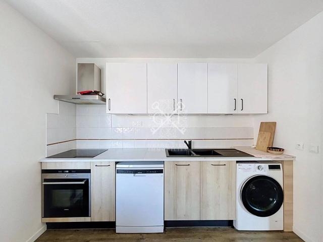 APPARTEMENT T4 avec LOGGIA et GARAGE