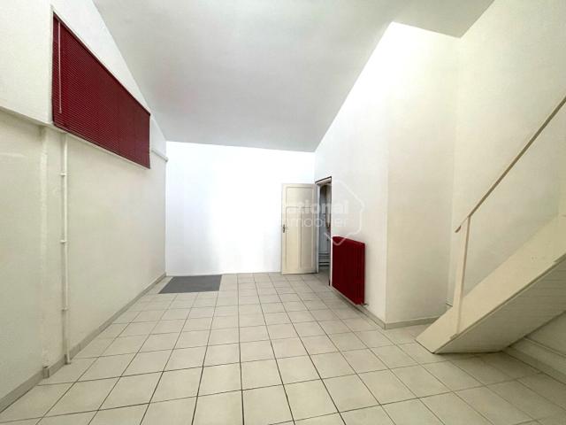 APPARTEMENT T4 AVEC TERRASSE MONTEUX CENTRE VILLE