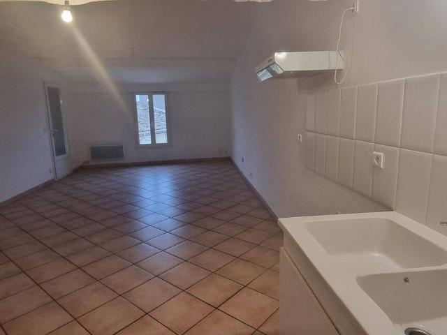 APPARTEMENT T4 avec terrasse