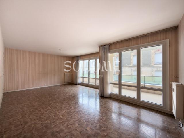 APPARTEMENT T4 CENTRE VILLE
