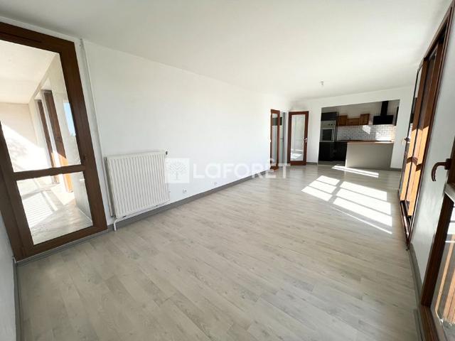 Appartement T4 CHANTILLY à louer