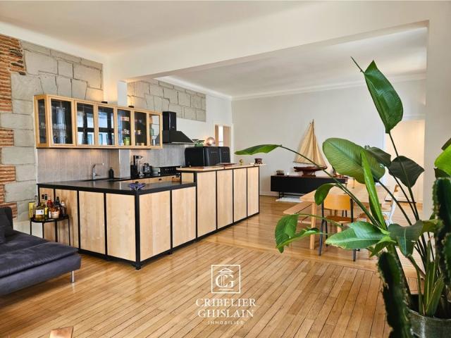 T4 de 110 m² 3 chambres – Charme de l’ancien rénové – Quartier Graslin, Nantes