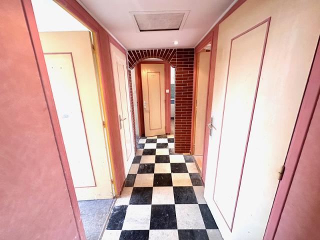Appartement T4 de 65,81 m2 avec cave, garage, spécial inves