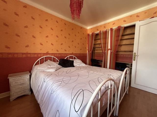 Appartement T4 de 72 m2, avec loggia, garage et cave au coeur des Alouettes