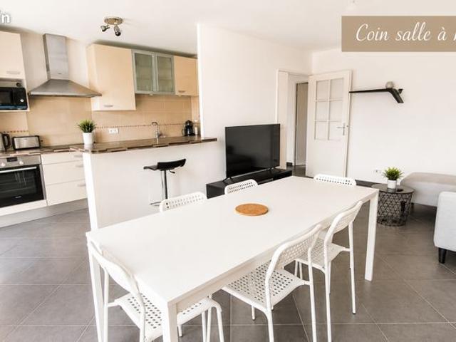 Appartement T4 de 75,24 m² avec balcon, cave, parking et ascenseur