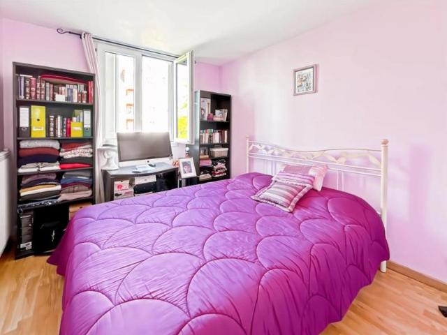 Appartement T4 lumineux avec balcon à Créteil