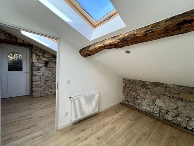 Appartement T4 de 80 m² Esprit maison Centre ville