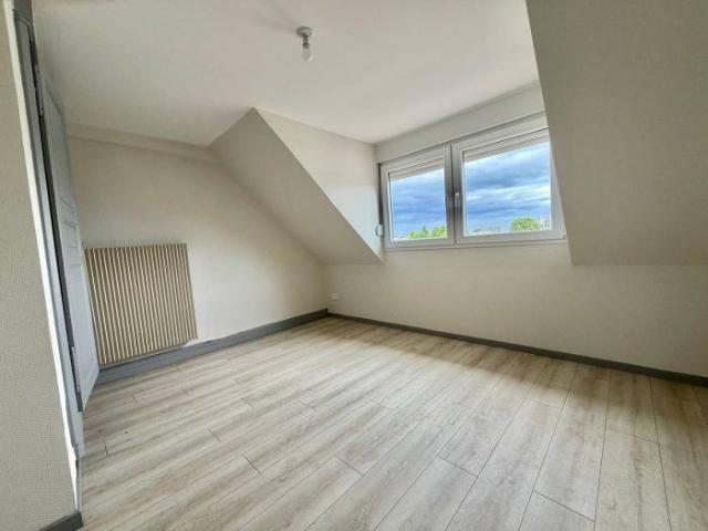 appartement T4 de 82,48 m² avec une terrasse à Eckbolsheim