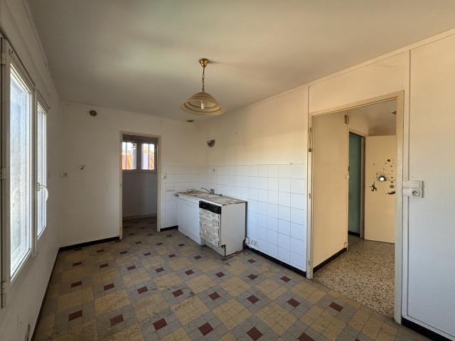 Appartement T4 de 100 m2 à rénover