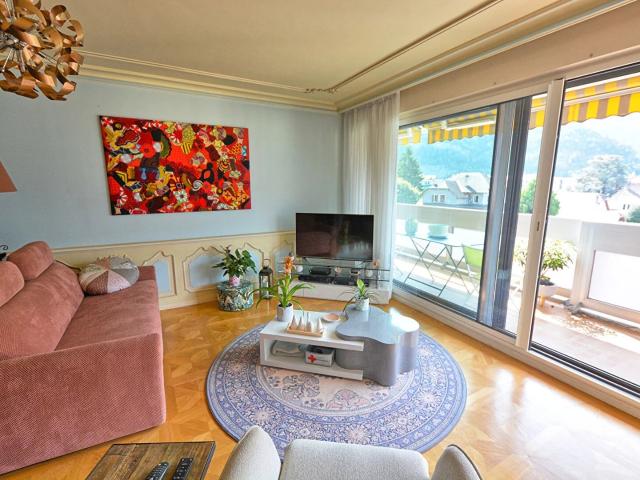 APPARTEMENT T4 AVEC CAVE ET GARAGE A CLUSES