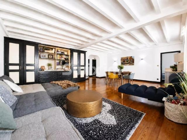 Appartement T4 de 110m2 en hyper centre avec cave et garage!
