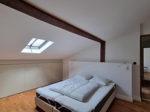 APPARTEMENT T4 DE CHARME SECTEUR CATHEDRALE