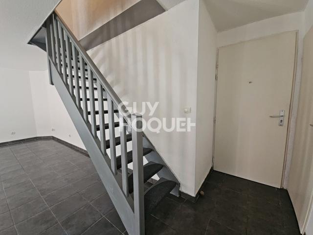 Appartement T4 Duplex 69m² Jardin 36m² Garage et Parking. 69m² Narbonne