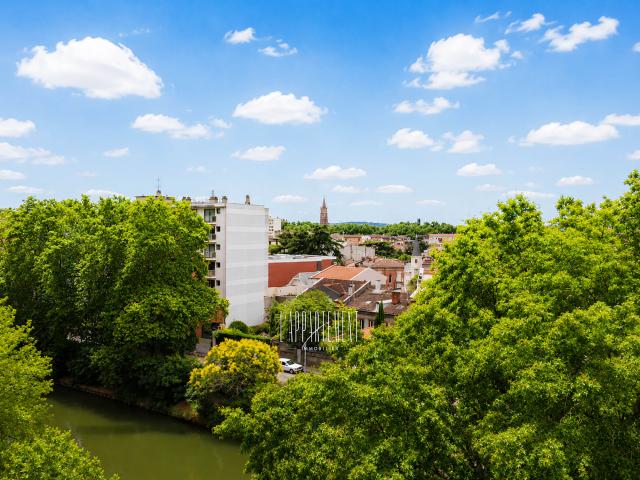 Appartement T4 Duplex de 108M2 avec Terrasse et double parking