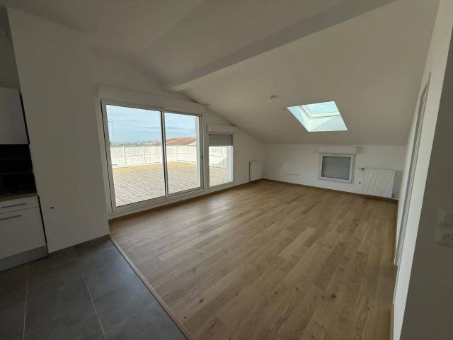 Appartement T4 DUPLEX RDC/ETAGE 79.78 m² L'UNION