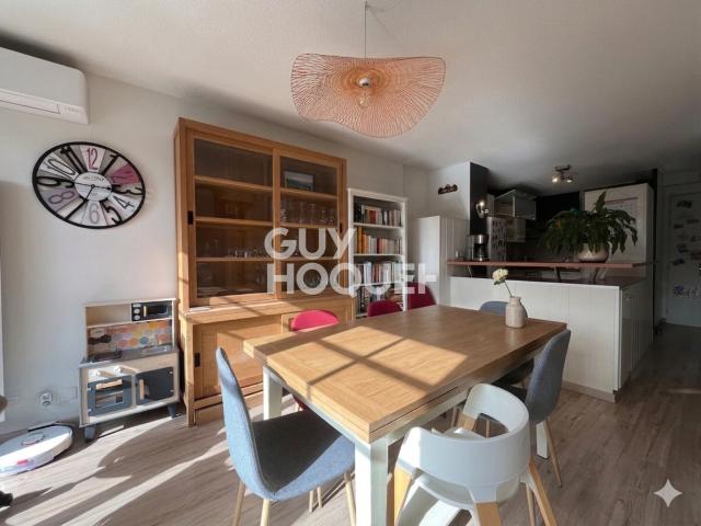 APPARTEMENT T4 DUPLEX REZ DE JARDIN PARKING CLIMATISÉ